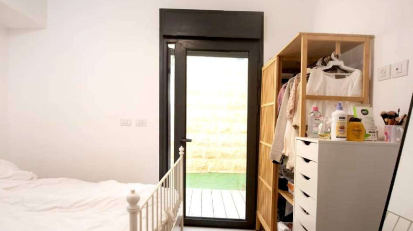 4pieces Kyriat Haleom 5