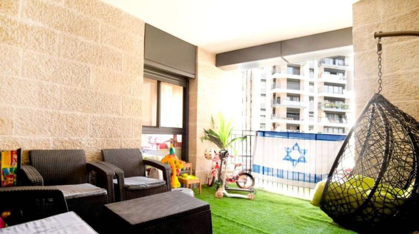 Appartement 4 Misrad Hahouts 5