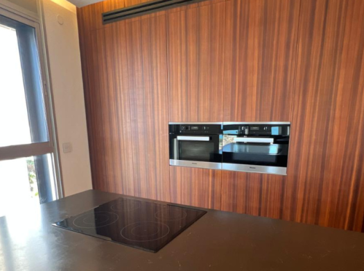 A vendre à Netanya Appartement de Luxe- West Lagoon