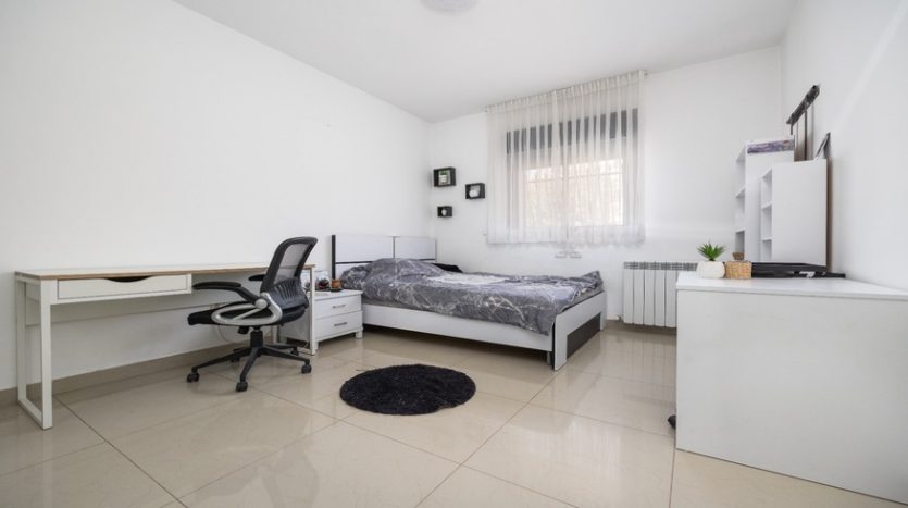 Har Homa Penthouse 8