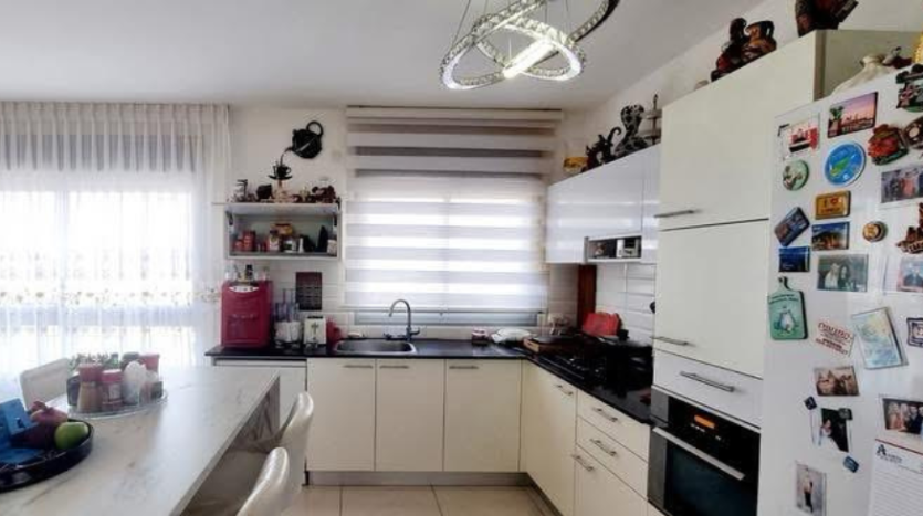 Appartement 4p Holon 4