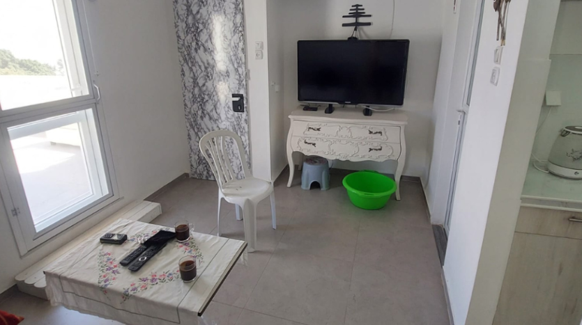 Appartement 2 pièces à Tibériade avec toit privé (1)