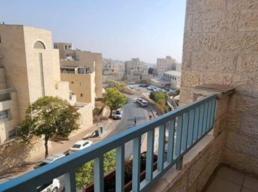 A vendre appartement 3 pièces à Har Homa