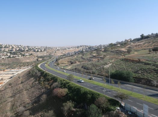 A louer – penthouse à Arnona