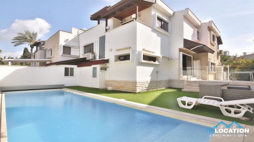Cottage Haifa