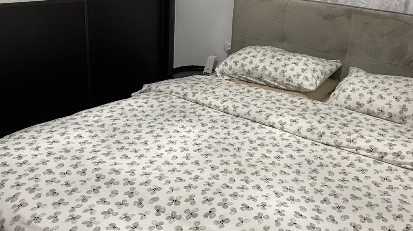 Chambre d un appartement 4 pieces renove a Bat Yam